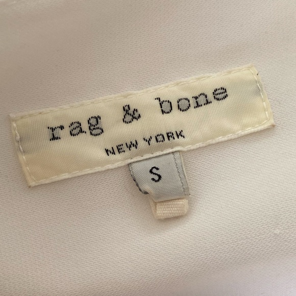RAG & BONE white long sleeve blouse, V cut out at neck w/ snap closure Sz sm - Picture 6 of 6